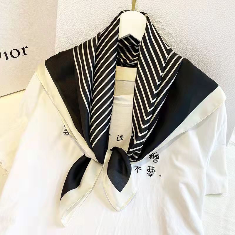 Fashion Square 70cm Black and  - Silk Tie Striped ulasan dan harga