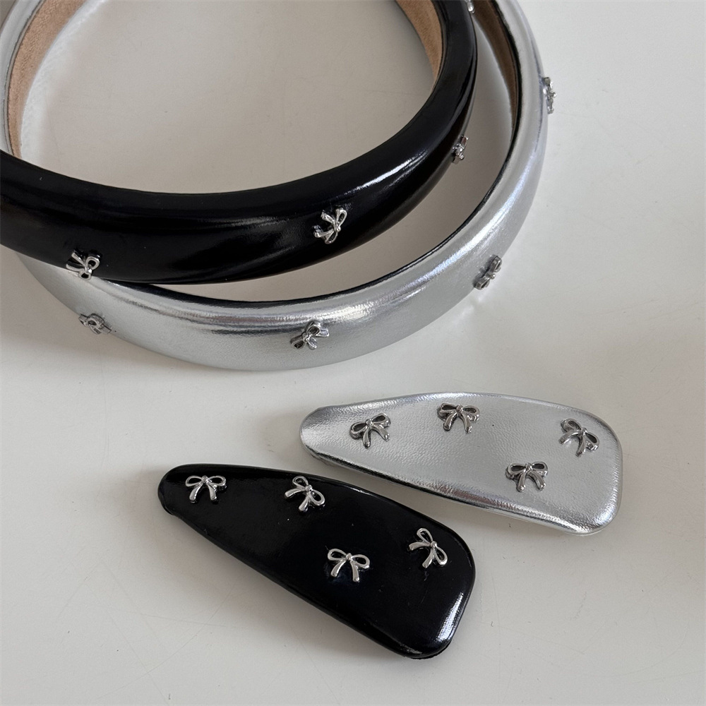 1 Piece Korean Style Sweet Bea - Tie Clip Silver ulasan dan harga