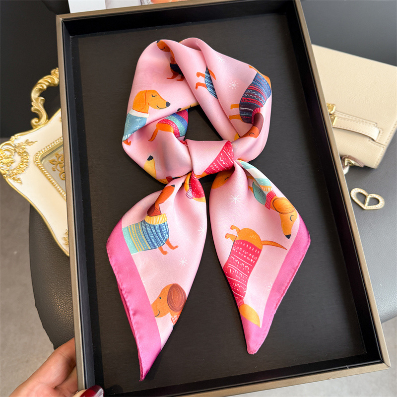 Fashion Wiener Dog Print Banda - Scarf Silk Square ulasan dan harga