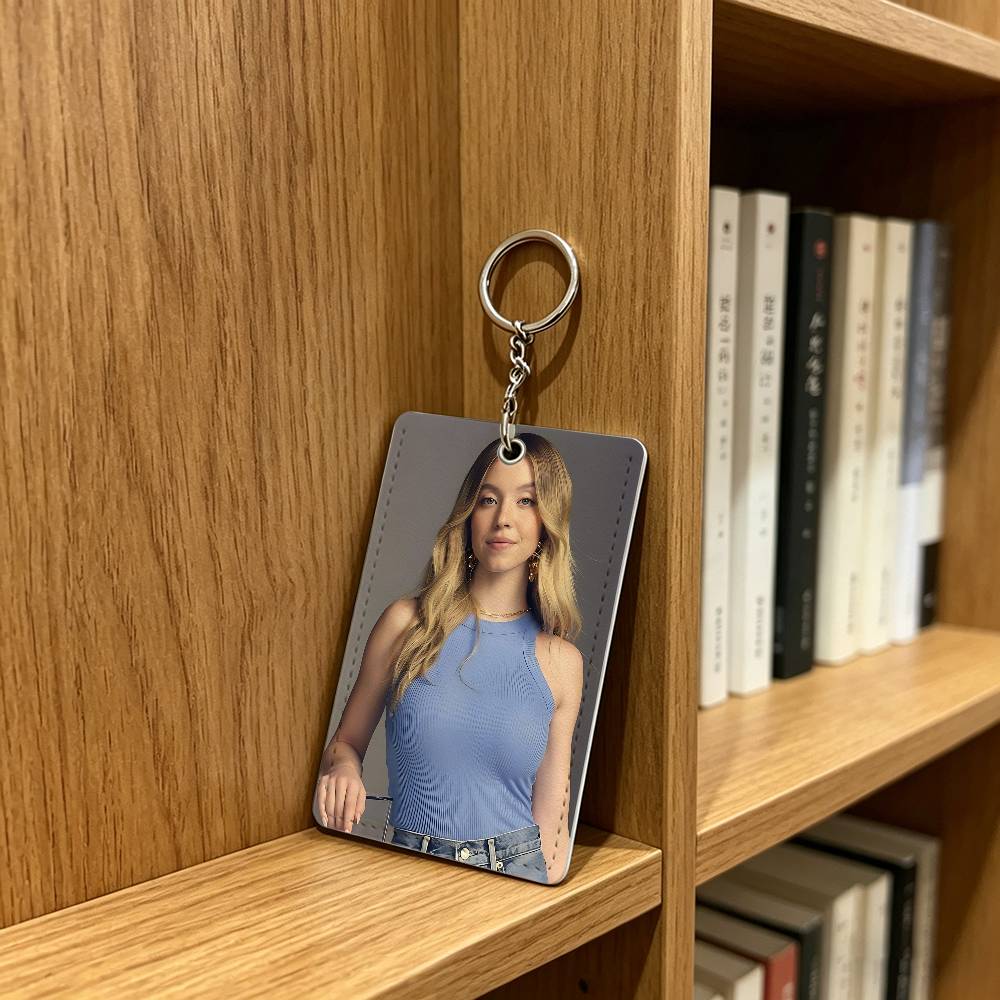 Sobeautiful S-Sydney Sweeney C - Lanyard Badge Holder ulasan dan harga