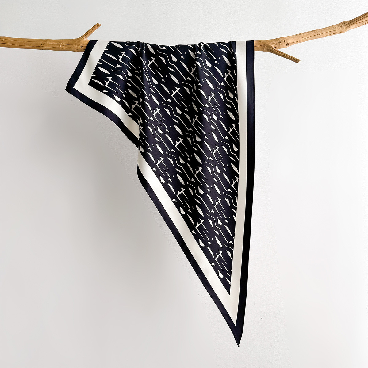 Spring Printed Square Scarf Fo - Scarf Silk Square ulasan dan harga